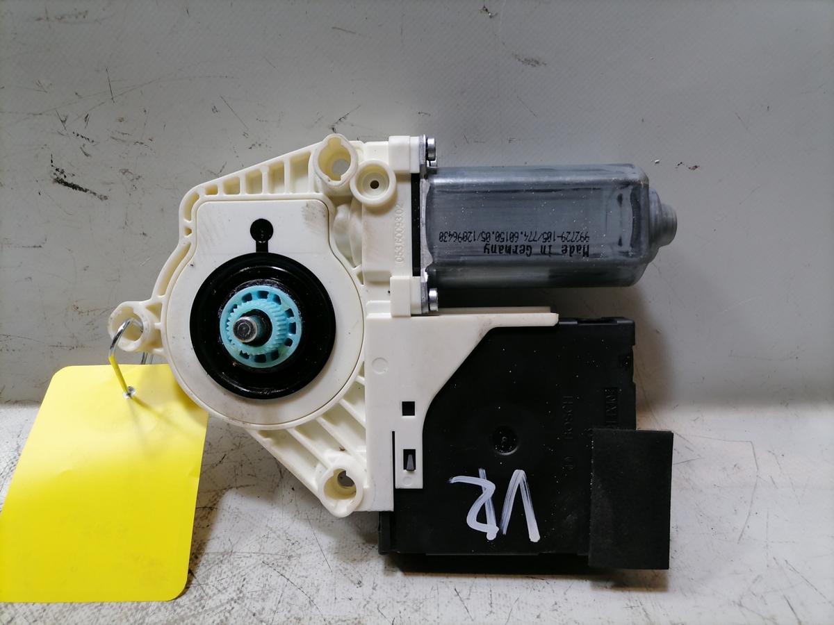 VW Passat 3C original Fensterhebermotor vorn rechts Bj.2006